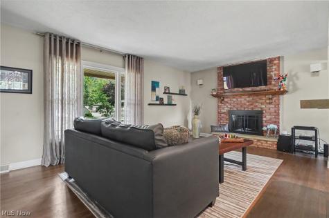 4502 Country Club Lane Stow OH 44224