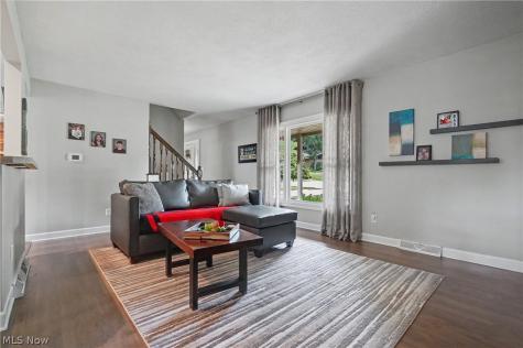4502 Country Club Lane Stow OH 44224