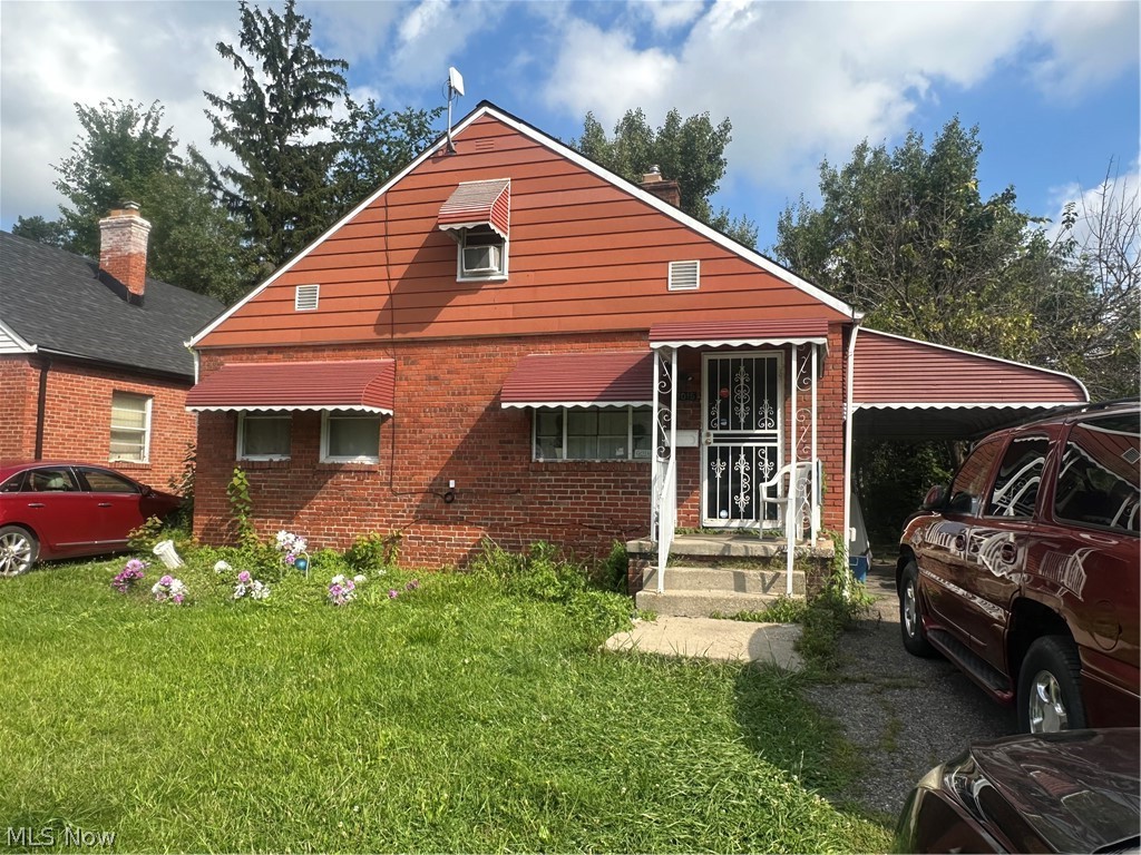 17015 Palda Drive Cleveland OH 44128