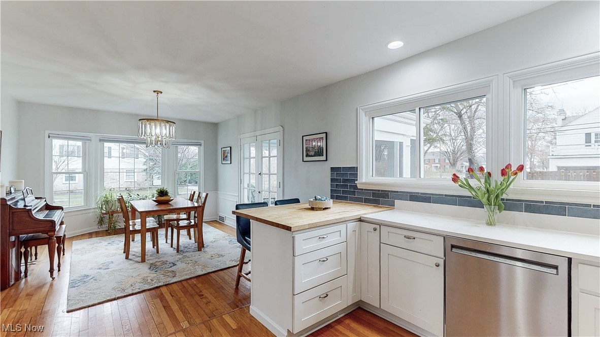 22449 Calverton Road Shaker Heights OH 44122