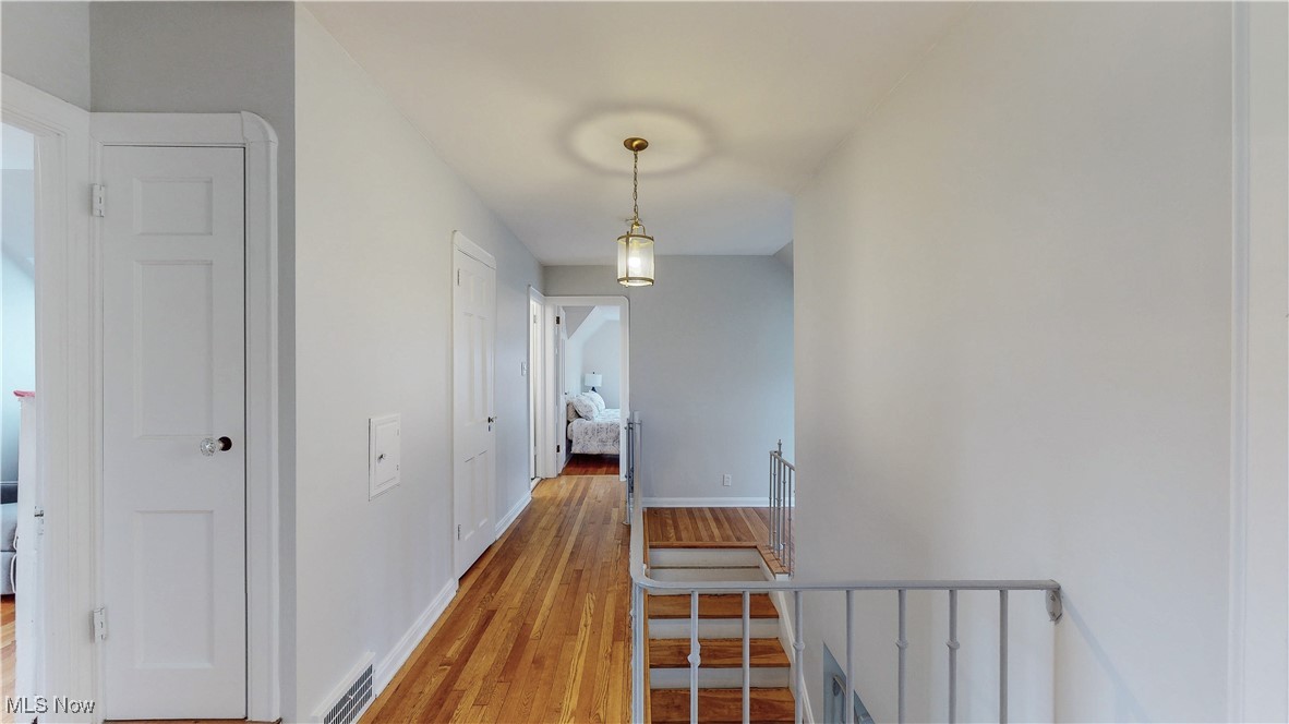 22449 Calverton Road Shaker Heights OH 44122