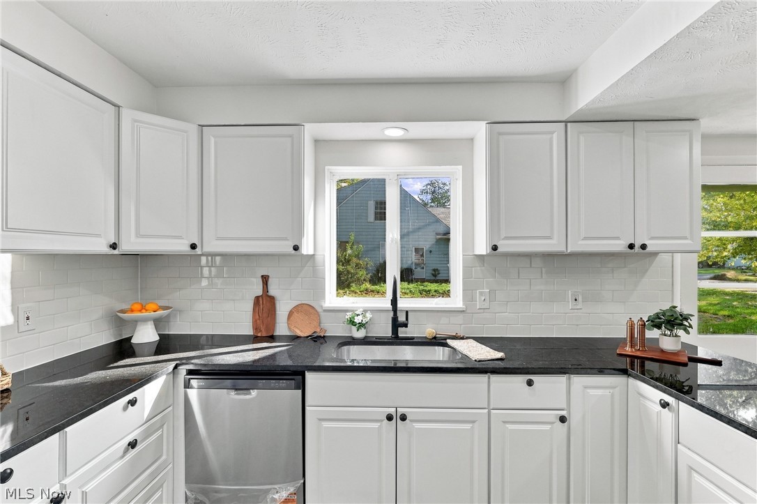 2131 Newbury Drive Cleveland OH 44112