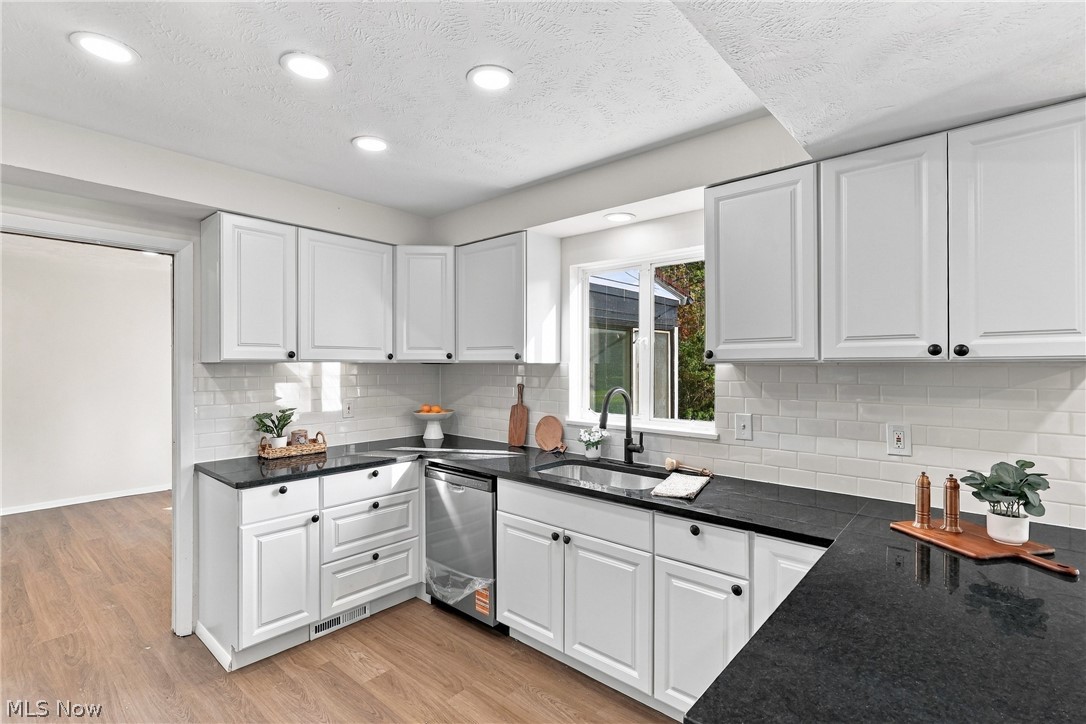2131 Newbury Drive Cleveland OH 44112