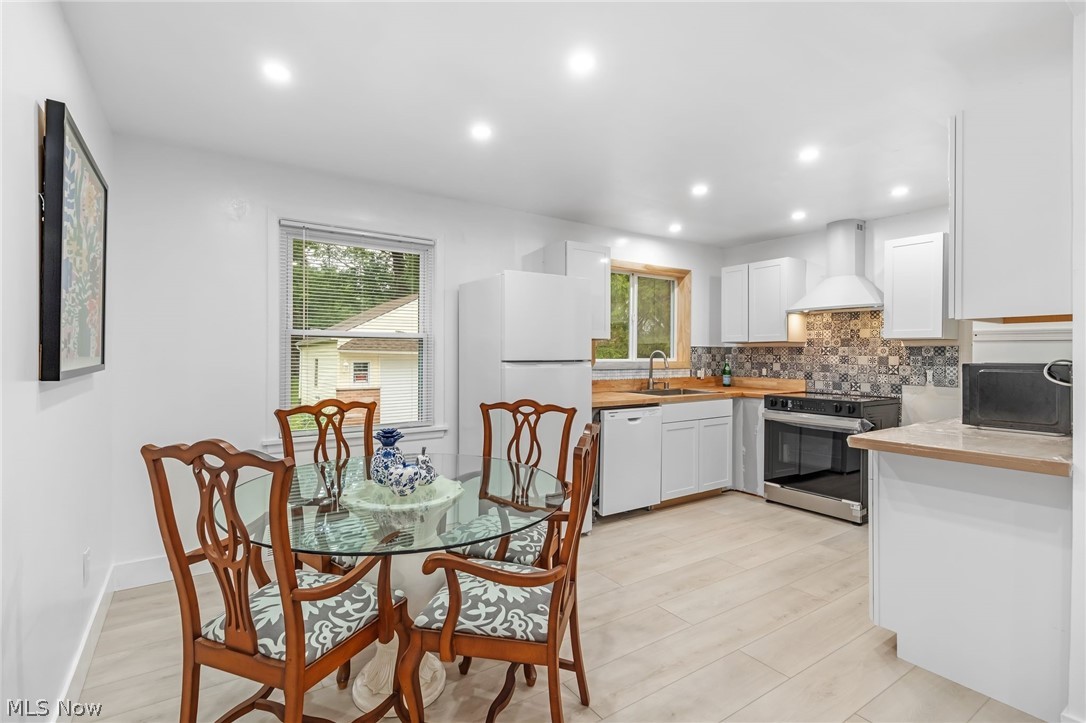 27484 Seneca Drive Westlake OH 44145