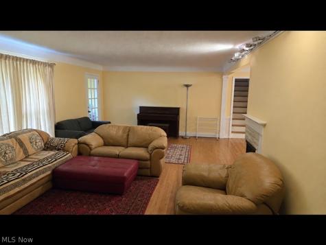 2626 Brentwood Road Beachwood OH 44122