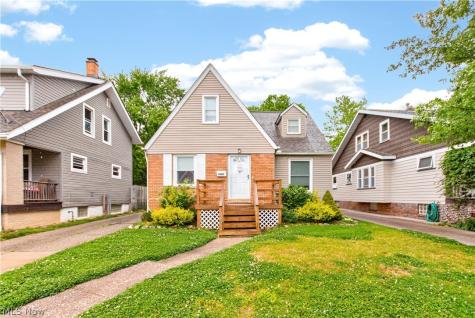 6806 Dartworth Drive Parma OH 44129