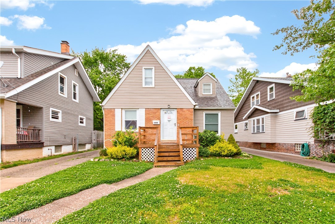 6806 Dartworth Drive Parma OH 44129
