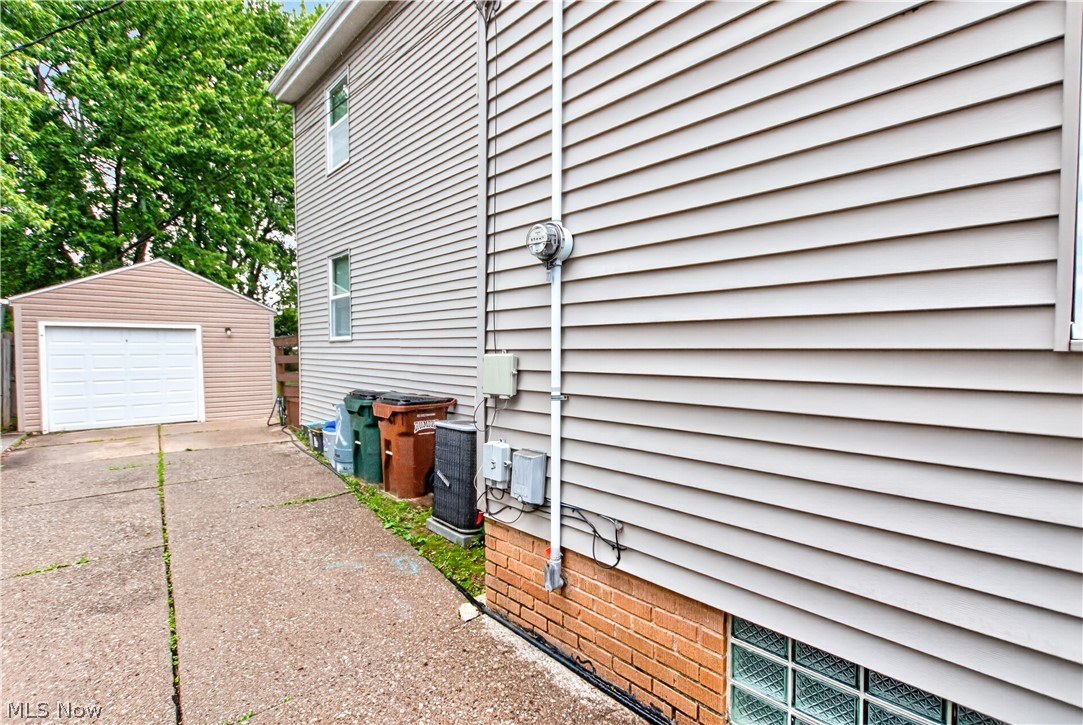 6806 Dartworth Drive Parma OH 44129