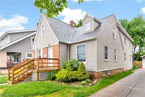 6806 Dartworth Drive Parma OH 44129