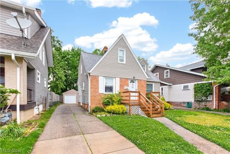 6806 Dartworth Drive Parma OH 44129