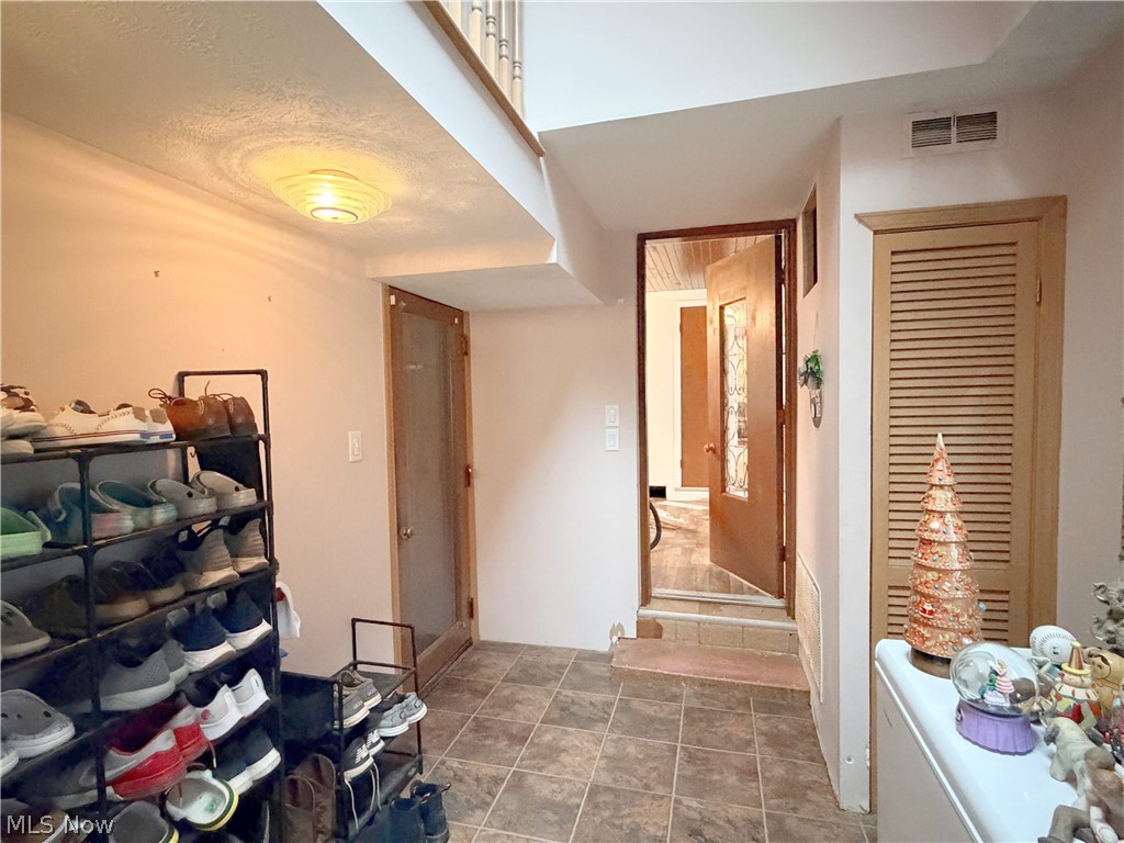 11039 Fitzwater Road Brecksville OH 44141
