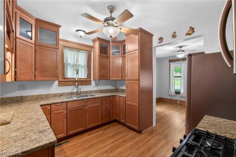 2443 3rd Street Cuyahoga Falls OH 44221