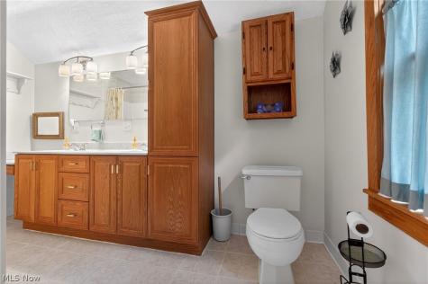 2443 3rd Street Cuyahoga Falls OH 44221