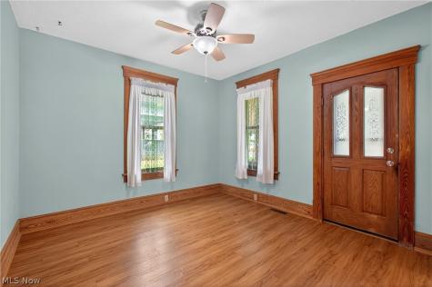 2443 3rd Street Cuyahoga Falls OH 44221