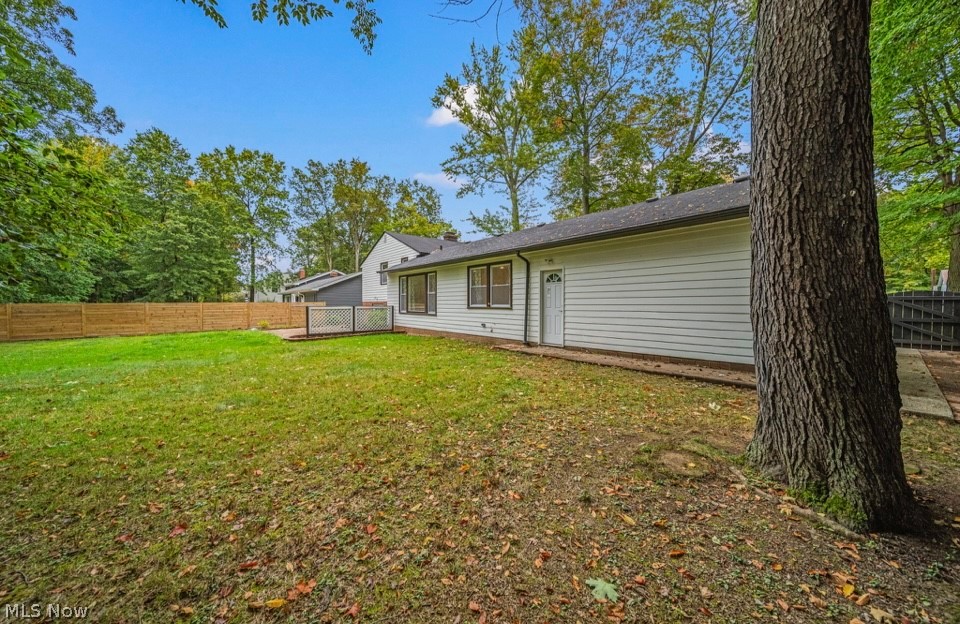 1066 Eastlawn Drive Highland Heights OH 44143