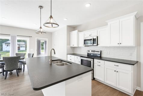5044 Settlers Trace Wooster OH 44691