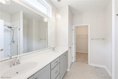 5044 Settlers Trace Wooster OH 44691