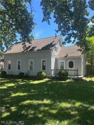 3015 Saratoga Avenue Cleveland OH 44109