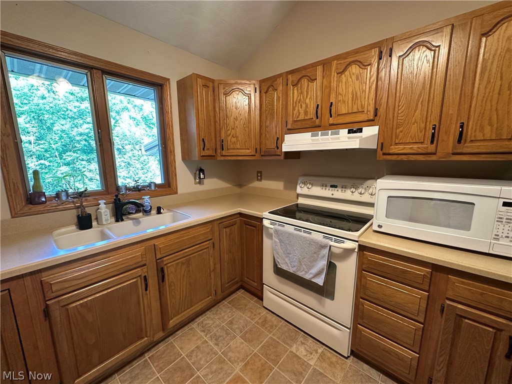 5540 Dillon Hills Drive Nashport OH 43830