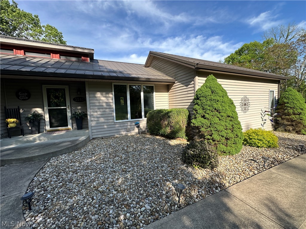5540 Dillon Hills Drive Nashport OH 43830