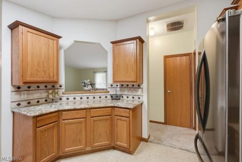 3295 Waterside Drive Akron OH 44319