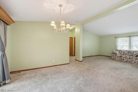 3295 Waterside Drive Akron OH 44319