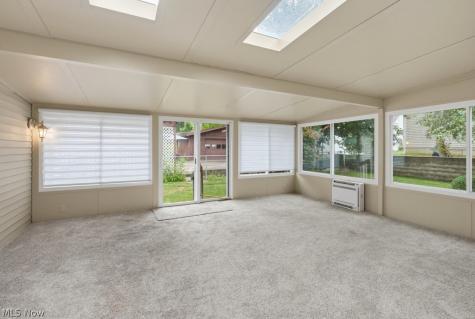 3295 Waterside Drive Akron OH 44319