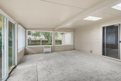 3295 Waterside Drive Akron OH 44319