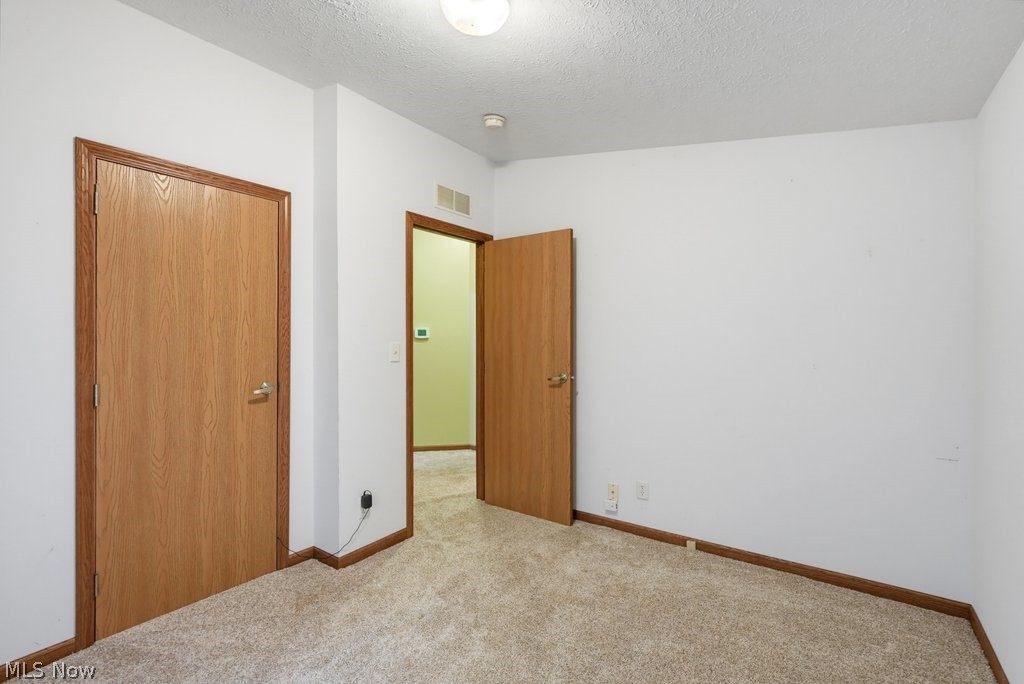 3295 Waterside Drive Akron OH 44319