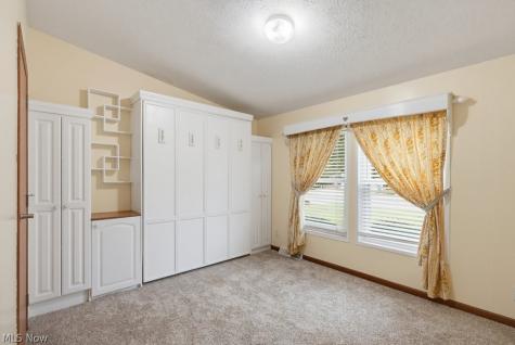 3295 Waterside Drive Akron OH 44319