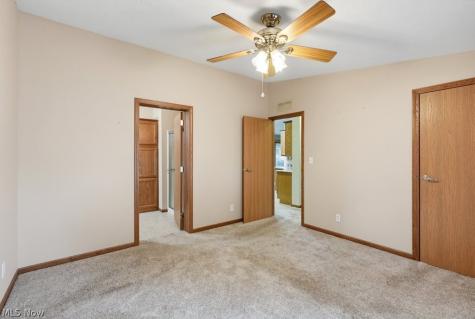 3295 Waterside Drive Akron OH 44319