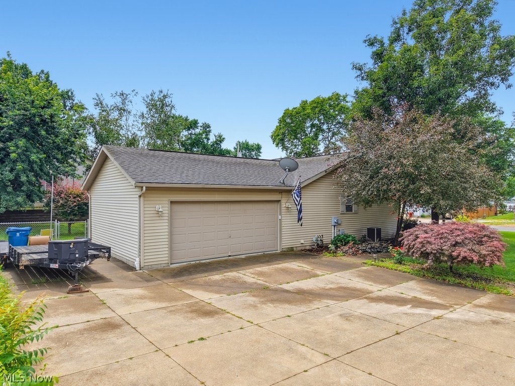 3295 Waterside Drive Akron OH 44319
