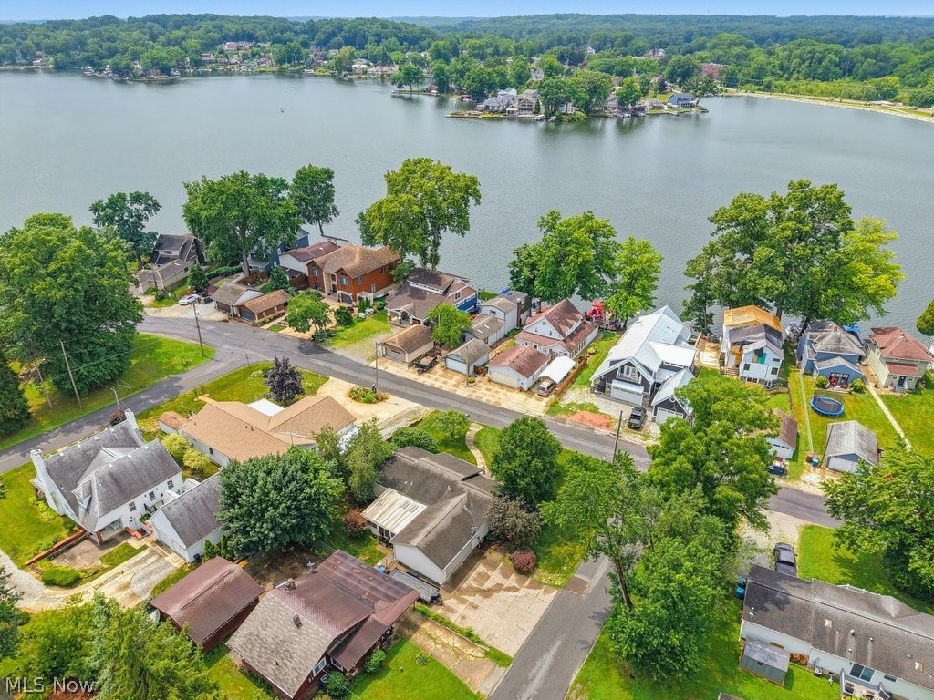 3295 Waterside Drive Akron OH 44319