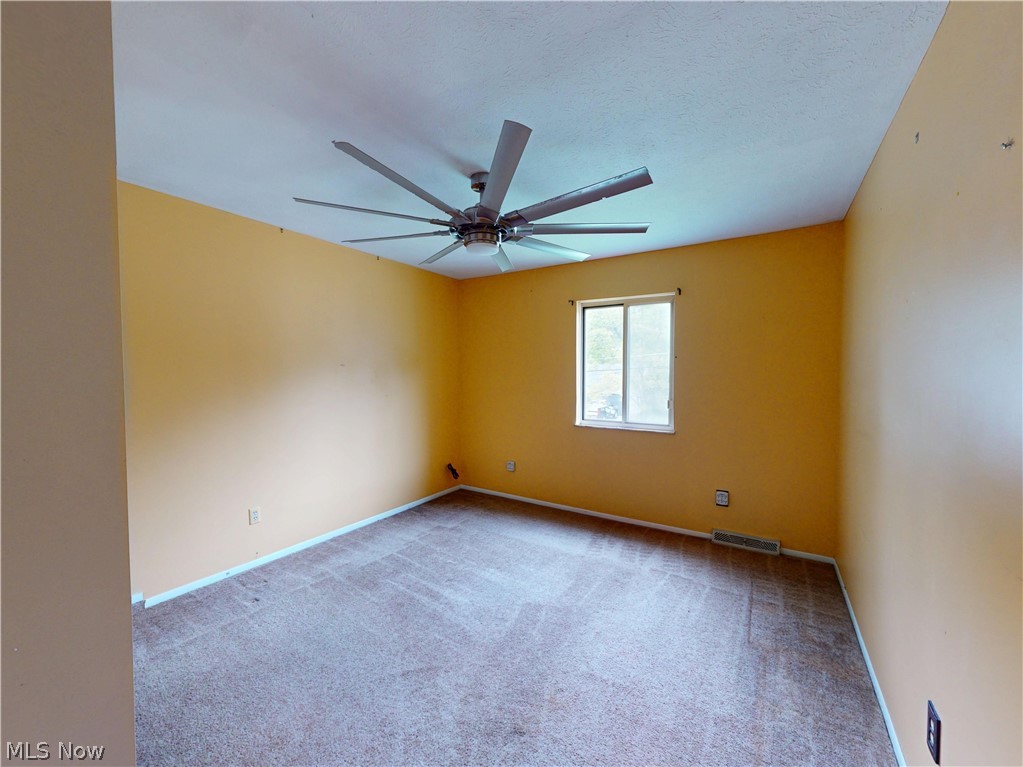744 Arline Avenue Eastlake OH 44095