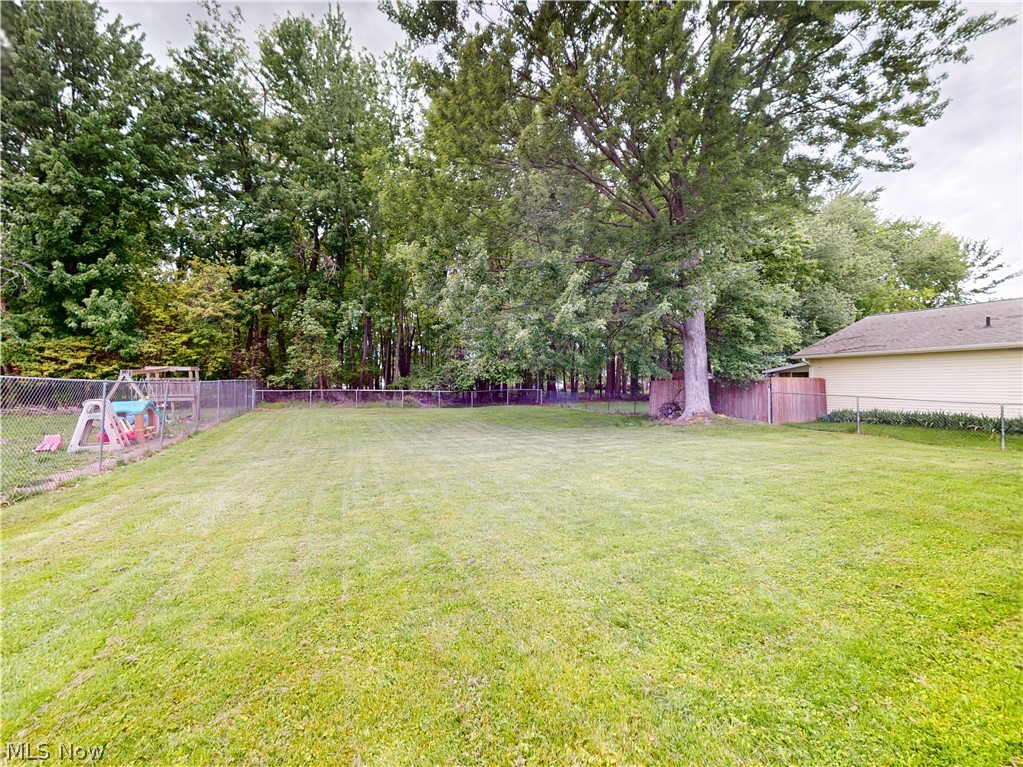 744 Arline Avenue Eastlake OH 44095