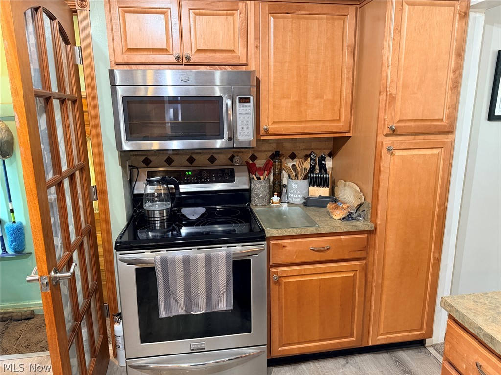 530 Keenan Avenue Cuyahoga Falls OH 44221