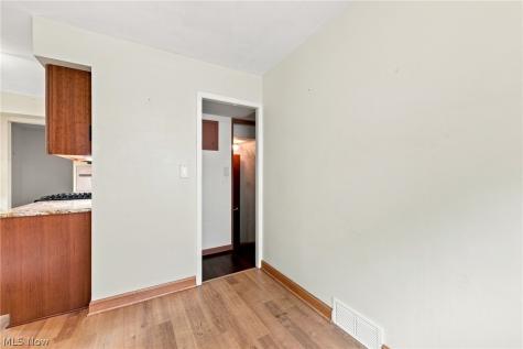 3648 Norwood Road Shaker Heights OH 44122