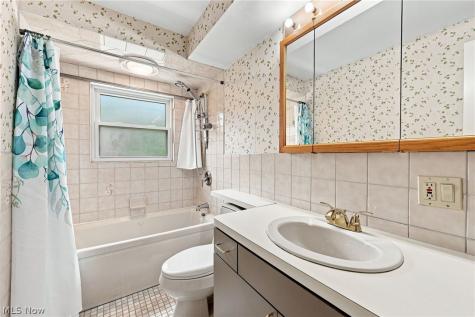 3648 Norwood Road Shaker Heights OH 44122