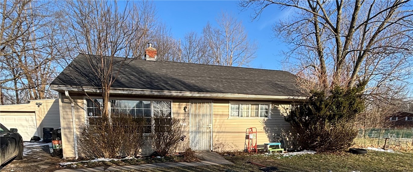 4505 E 143rd Street Cleveland OH 44128