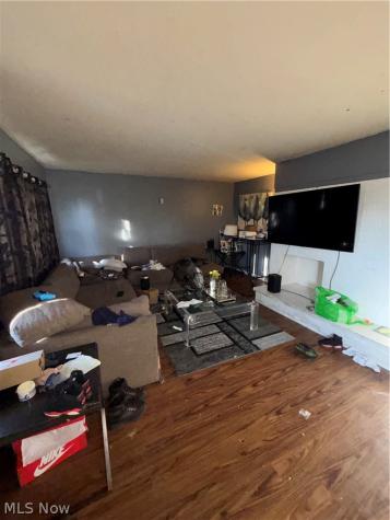 4505 E 143rd Street Cleveland OH 44128