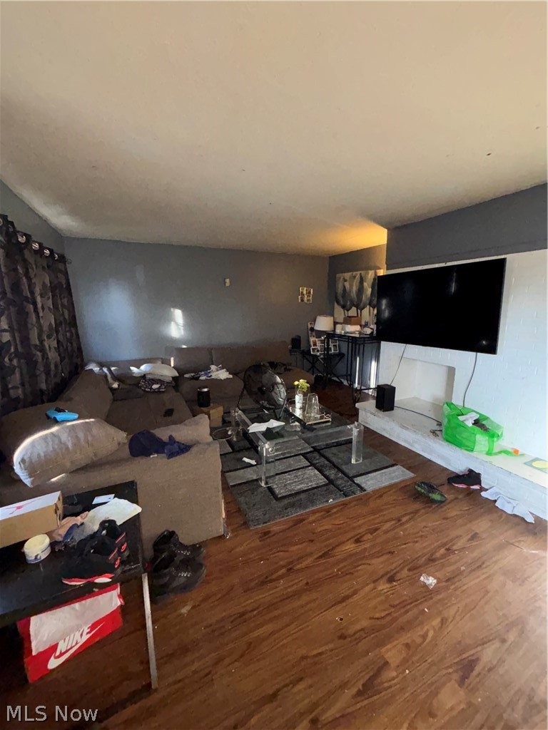 4505 E 143rd Street Cleveland OH 44128