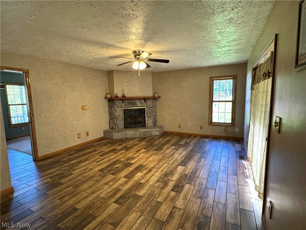 828 Green Drive Coshocton OH 43812