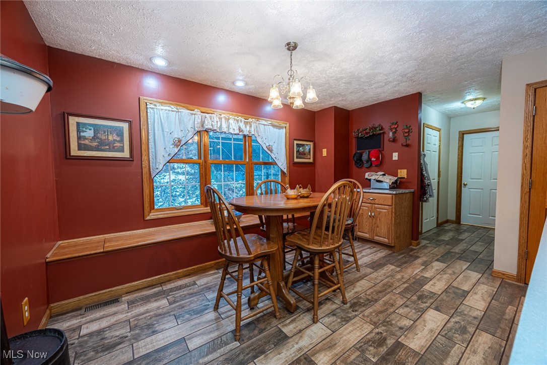 828 Green Drive Coshocton OH 43812