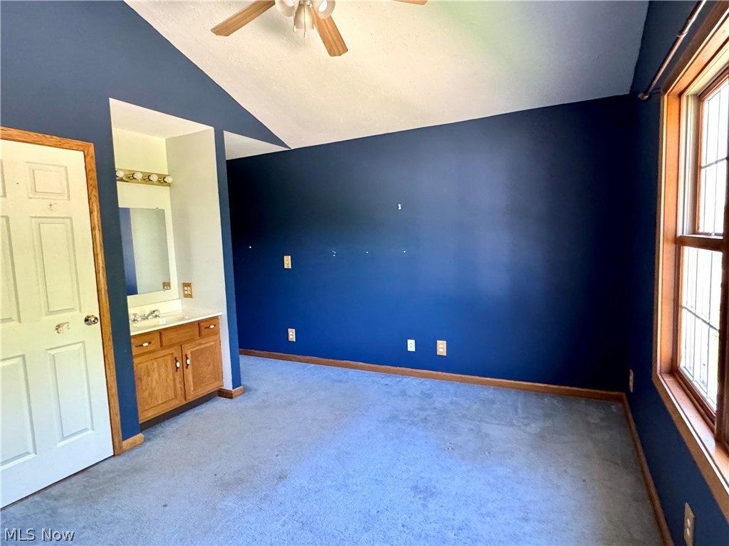 828 Green Drive Coshocton OH 43812
