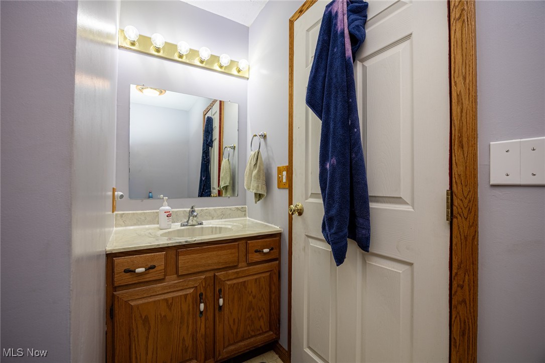 828 Green Drive Coshocton OH 43812