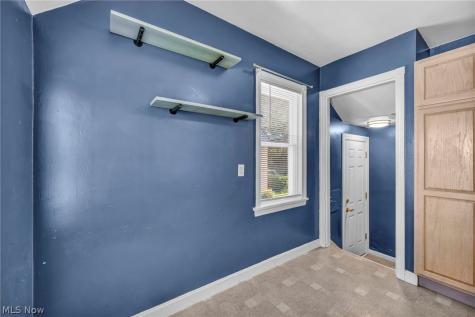 208 Longfellow Street Elyria OH 44035