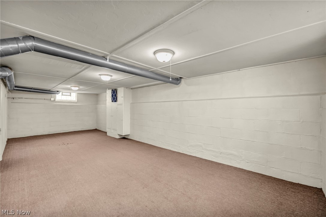208 Longfellow Street Elyria OH 44035