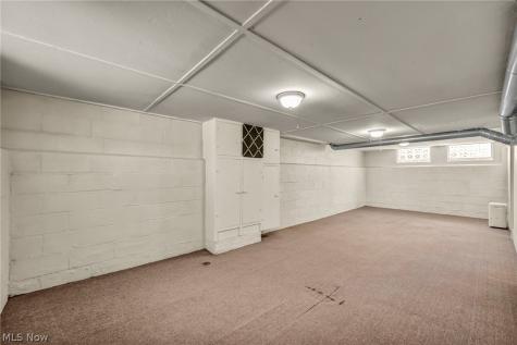 208 Longfellow Street Elyria OH 44035