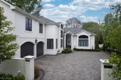 21121 S Woodland Road Shaker Heights OH 44122