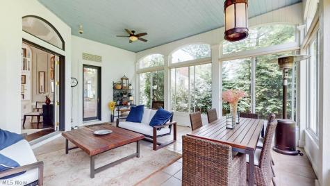 21121 S Woodland Road Shaker Heights OH 44122